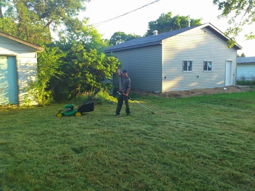 All-You-Need Lawn & Garden Care - Vancouver Lawn and Garden Care Services, photograph 2 of Grandview-Woodland