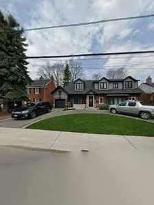 Andress Lawn Services, photograph 3 of East York