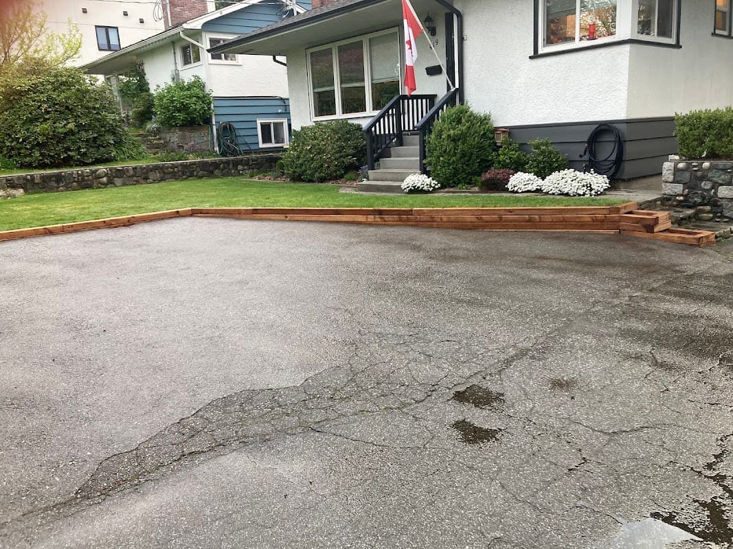 Ashlar & Oak Property Care, photograph 2 of Burnaby North