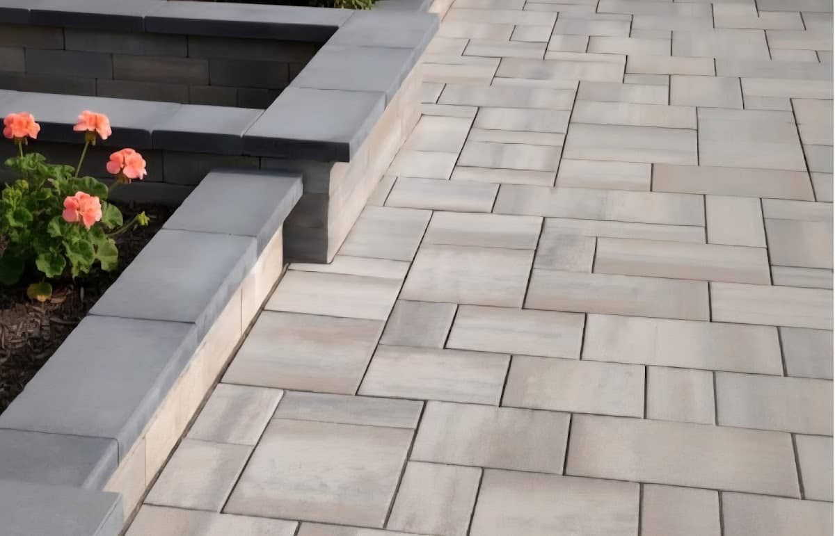 landscaping by AUR Landscaping & Renovation in Agincourt