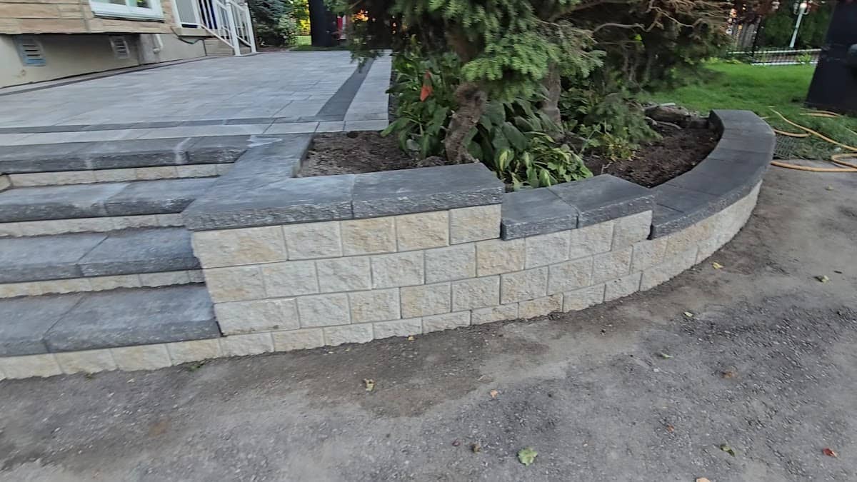 AUR Landscaping & Renovation, photograph 3 of Agincourt