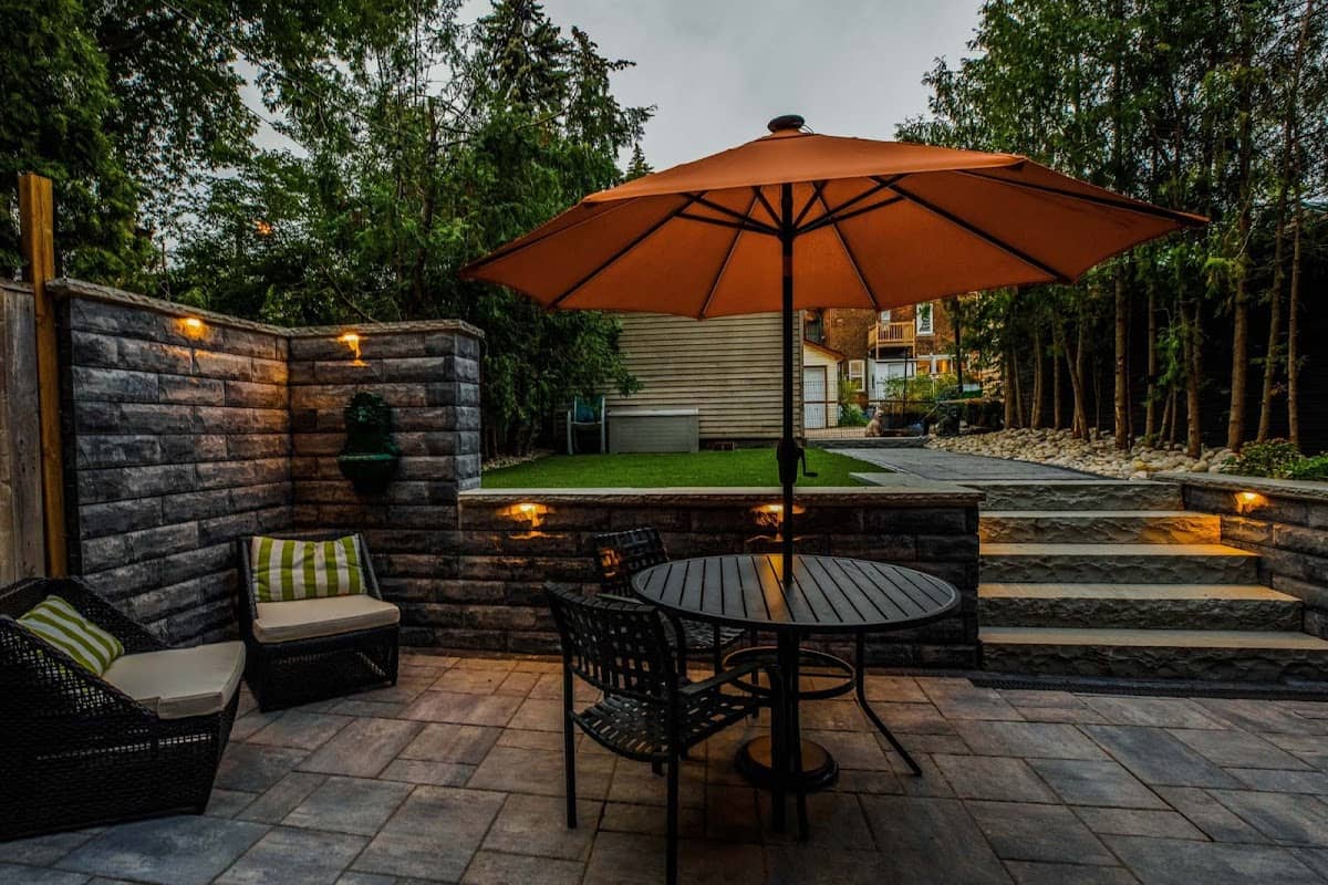 Avanti Landscaping, photograph 3 of North York