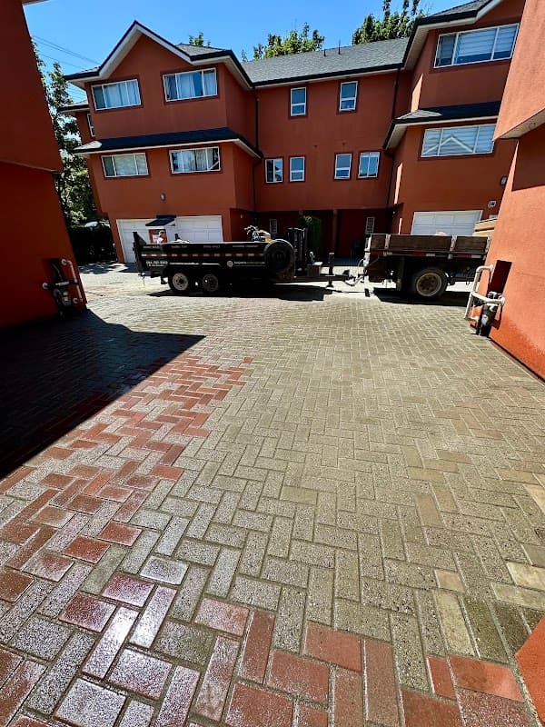 Benjamin Landscaping and Projects, photograph 2 of Burnaby North