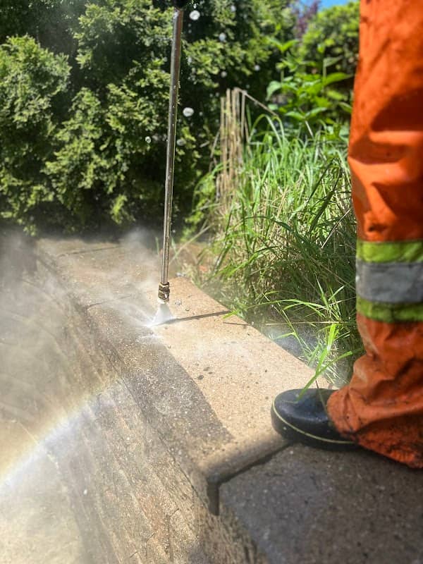 BEST Pressure Wash & Driveway Seal, photograph 2 of The Beaches