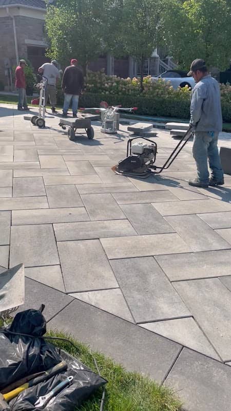 BYG Landscaping Services, photograph 3 of Willowdale