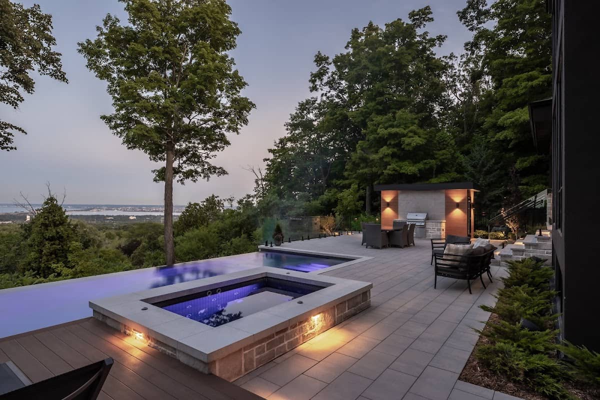 landscaping by Cedar Springs Landscapes in Oakville