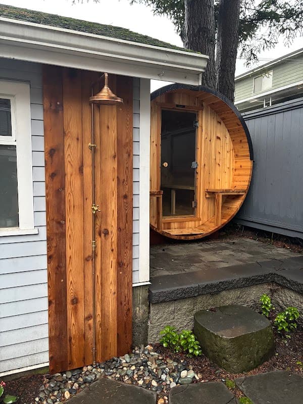 Cedarbark Contracting and Landscaping, photograph 2 of Lonsdale