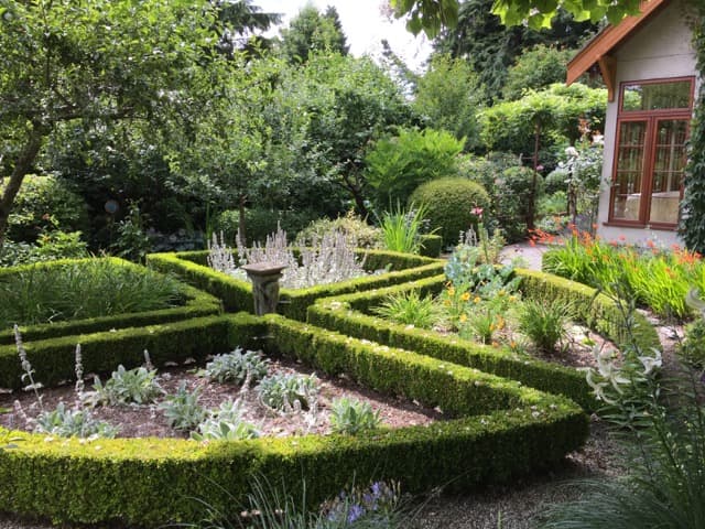 CJs Gardening, photograph 2 of Lonsdale