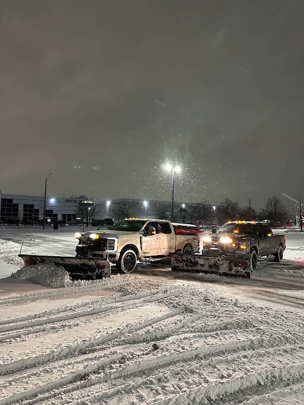 snow removal by Clearmysnow.com in Islington-City Centre West