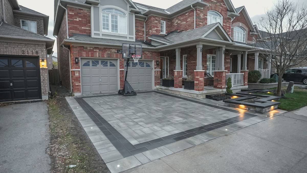 Diamond Stone Construction Inc, photograph 2 of Oakville