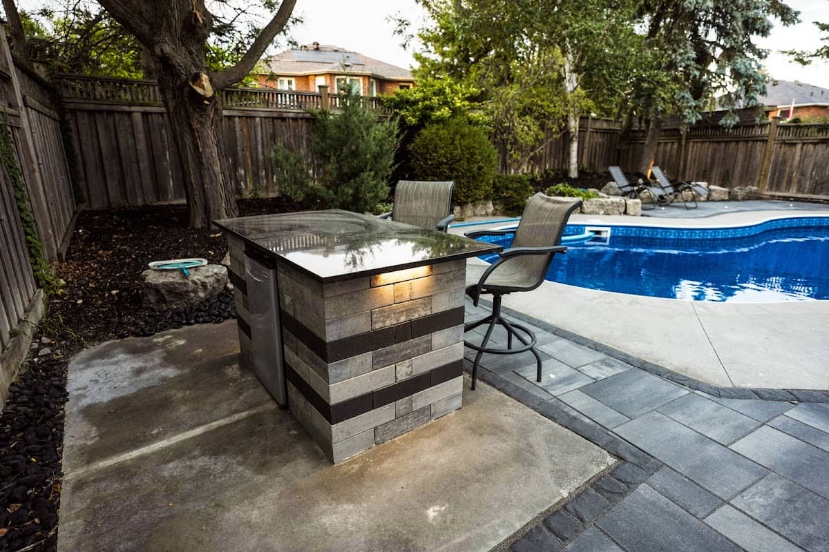 Diamond Stone Construction Inc, photograph 4 of Oakville