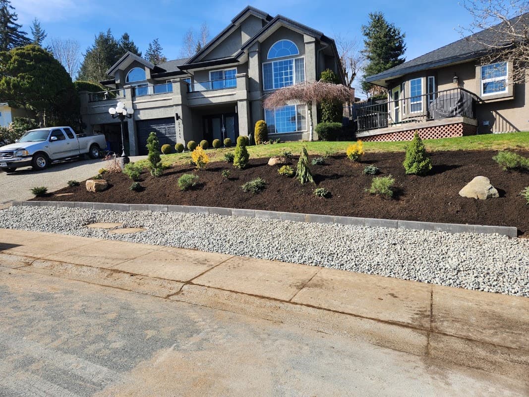 DKA Landscaping, photograph 2 of Deep Cove