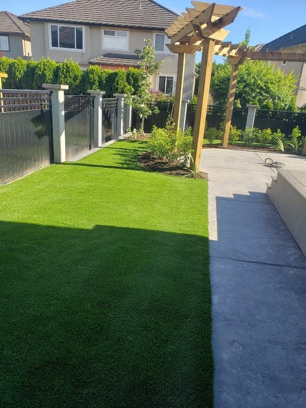 DKA Landscaping, photograph 3 of Deep Cove