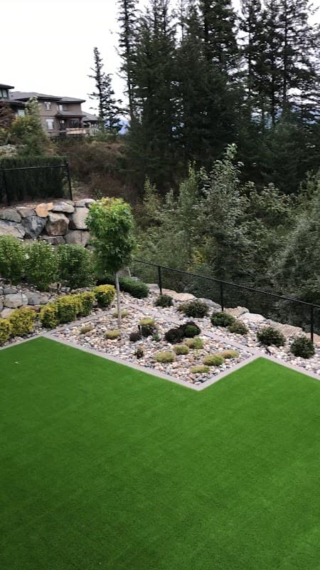 DLM Landscape, photograph 3 of Cloverdale
