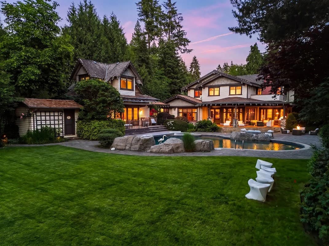 landscaping by Earthworks Landscaping Vancouver in Arbutus Ridge