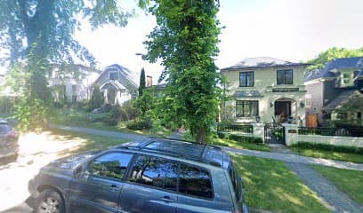 lawn care by Easy Green Lawn Sprinklers, Vancouver Irrigation, Pressure Washing in Point Grey