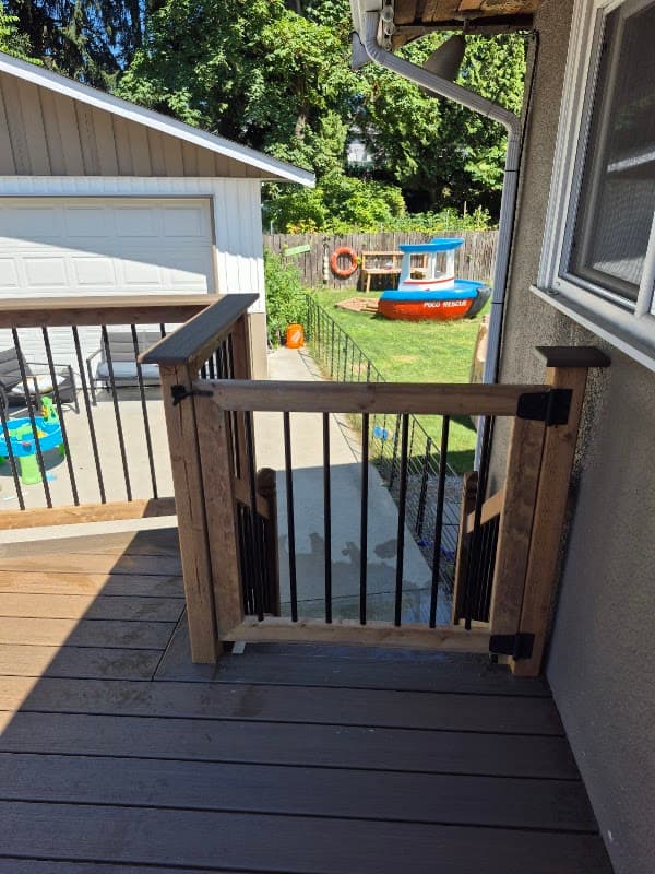 fencing & decks by EcoFusion Builders in Port Coquitlam