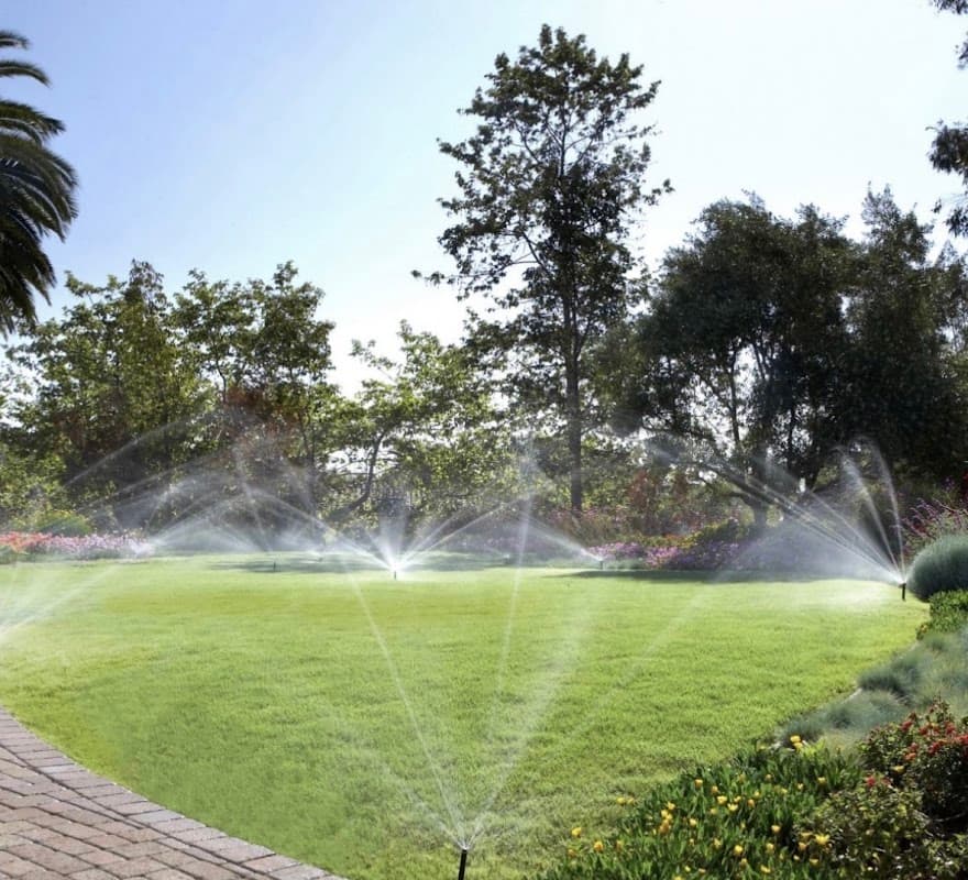lawn care by Edgewater Irrigation and Lighting Ltd. in Lonsdale