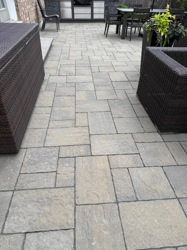 Elite Exteriors GTA - Interlocking & Hardscaping, photograph 2 of Bayview Village