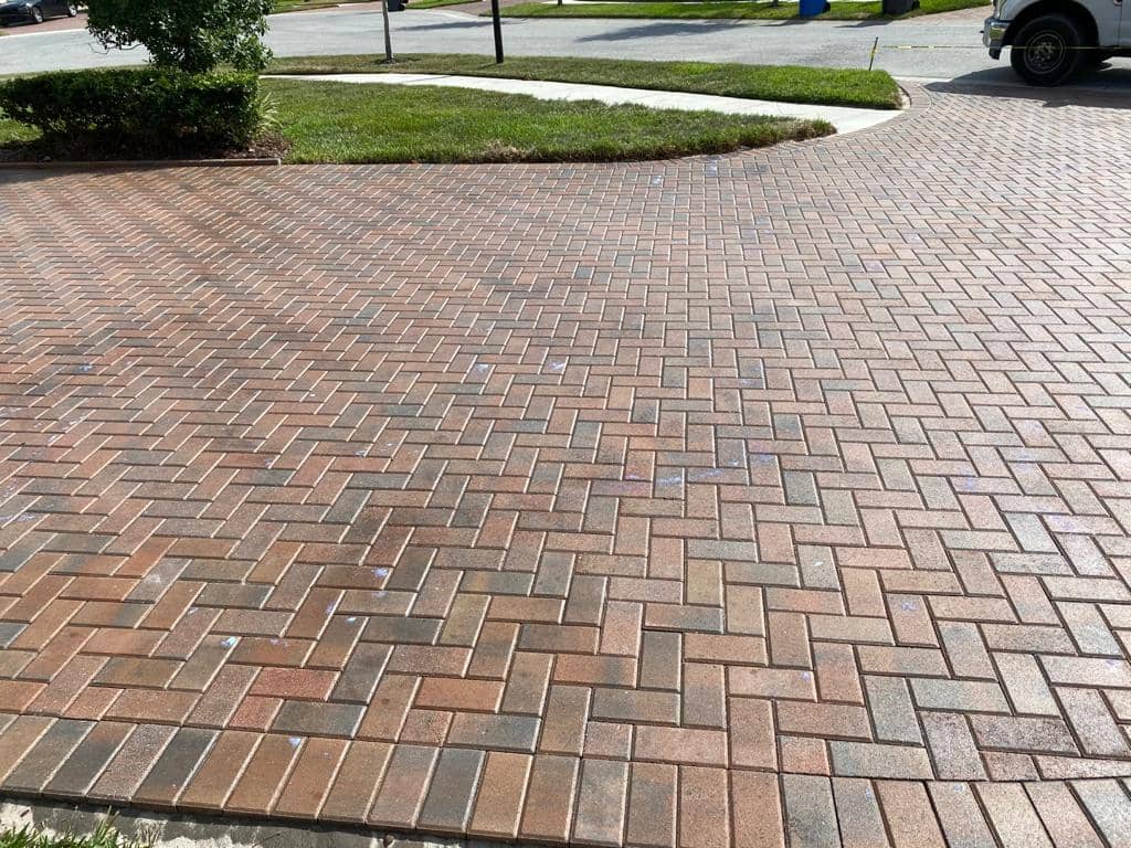 Elite Exteriors GTA - Interlocking & Hardscaping, photograph 3 of Bayview Village