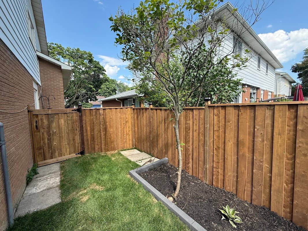 landscaping by elite green landscaping in Oakville