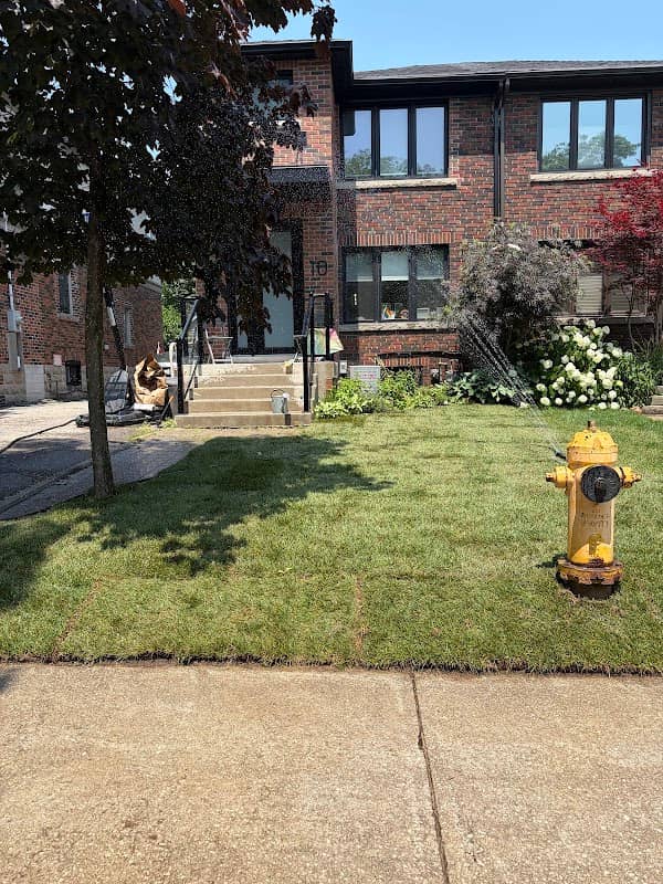 Exclusive Exteriors, photograph 2 of Agincourt