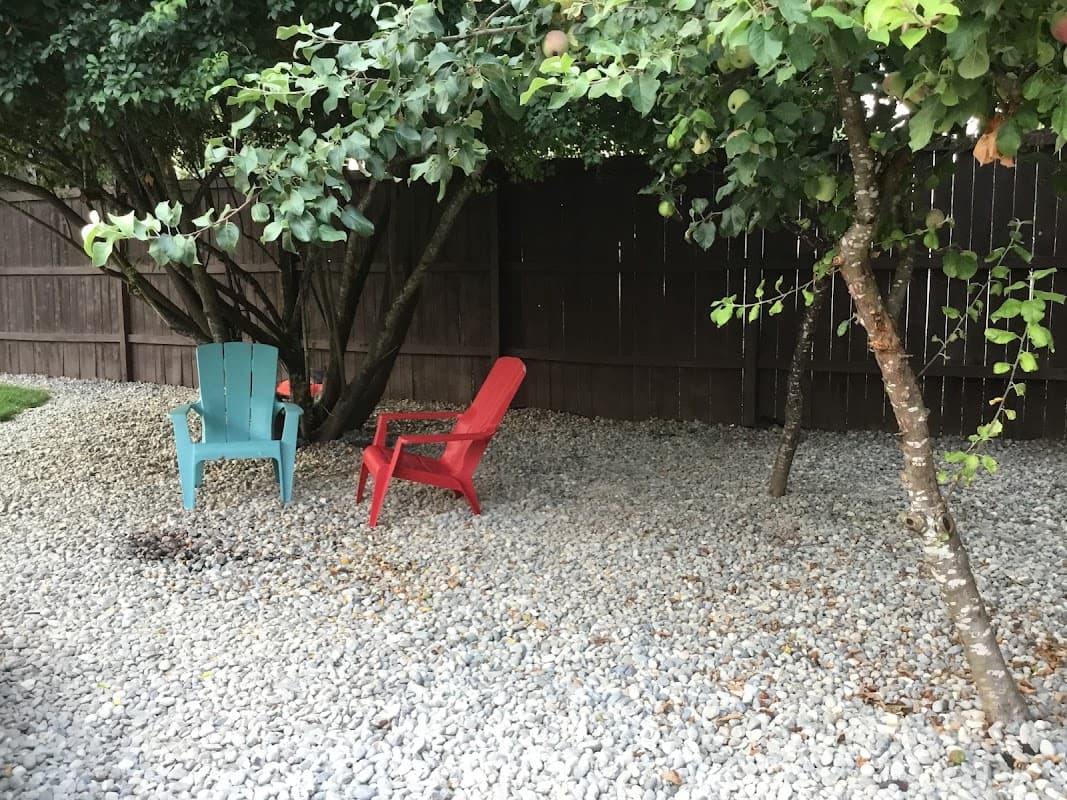 Extra Effort Landscaping Services, photograph 2 of Marpole