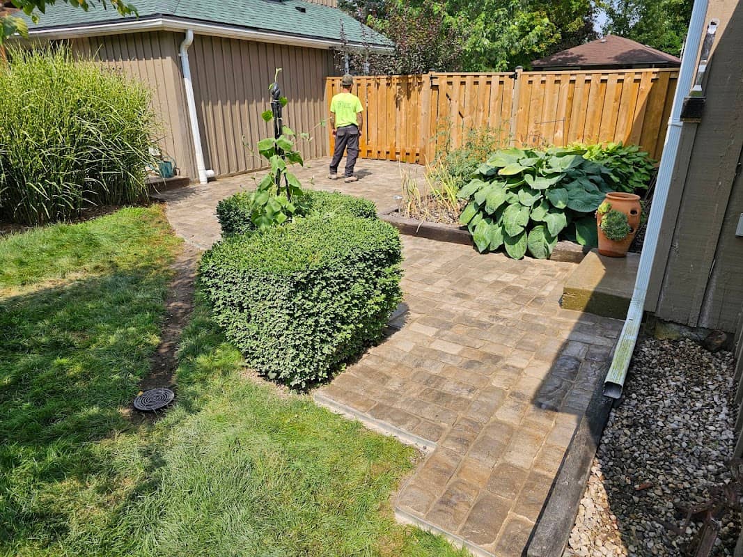 landscaping by Forever Green Lawn & Landscape Inc in Brampton