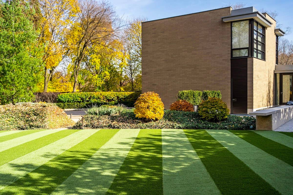 landscaping by Garden City Groundskeeping Services in Islington-City Centre West