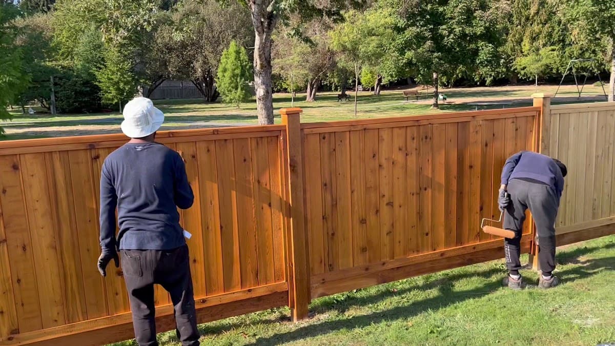 Global cedar fence, photograph 3 of Cloverdale