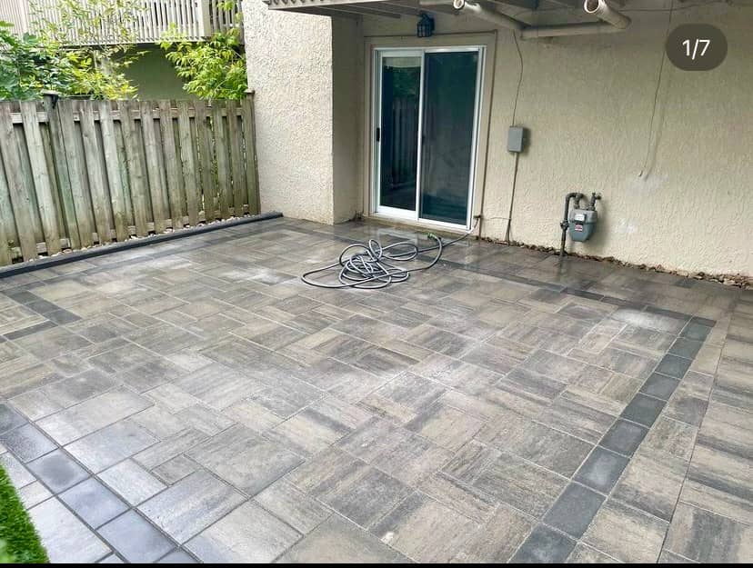 landscaping by GoGo Grass Landscaping & interlocking in Richmond Hill