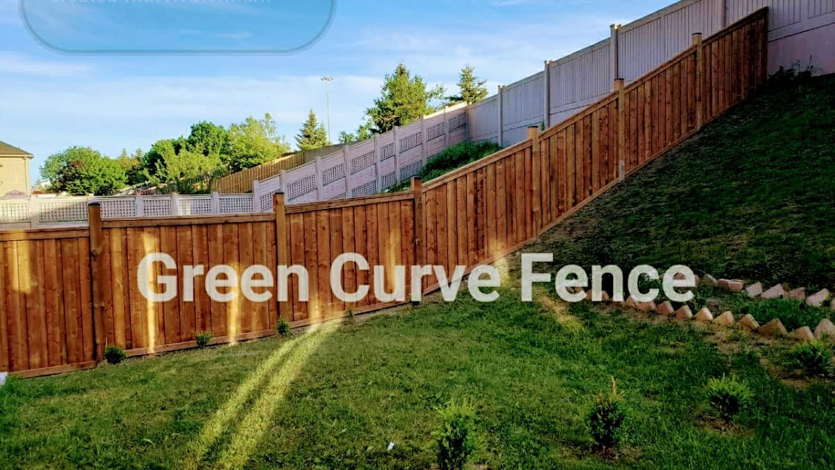 fencing & decks by Green Curve Landscape & Renovation in Mississauga