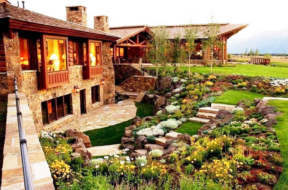 Green Mountain Landscaping, photograph 2 of Ambleside