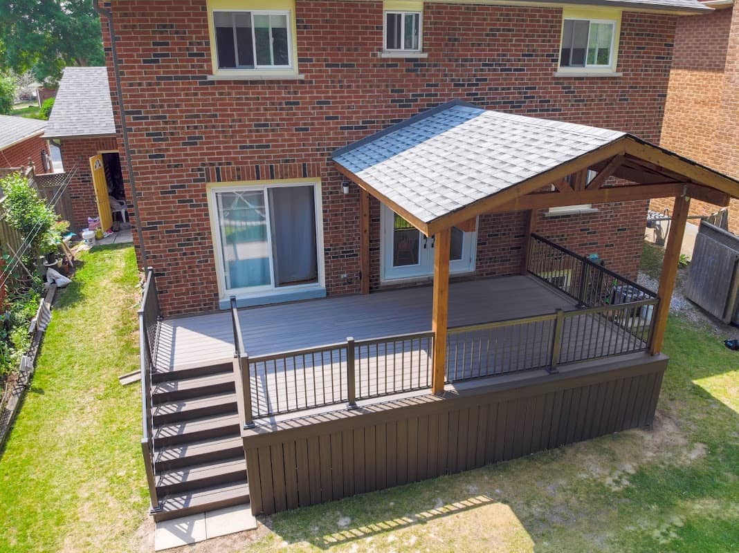 Green Side Up Contracting -Trex Decking, Interlocking & Landscape Construction, photograph 3 of Willowdale