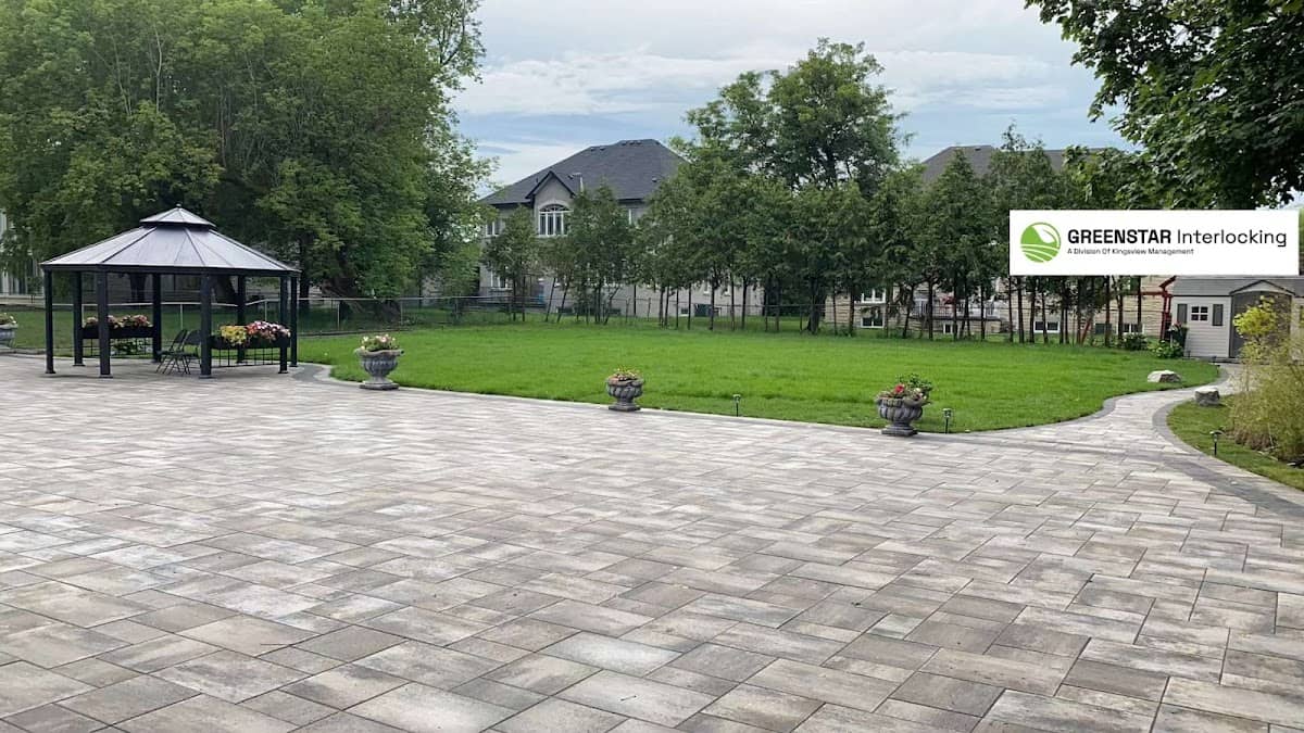 Greenstar Interlocking, photograph 2 of Bayview Village