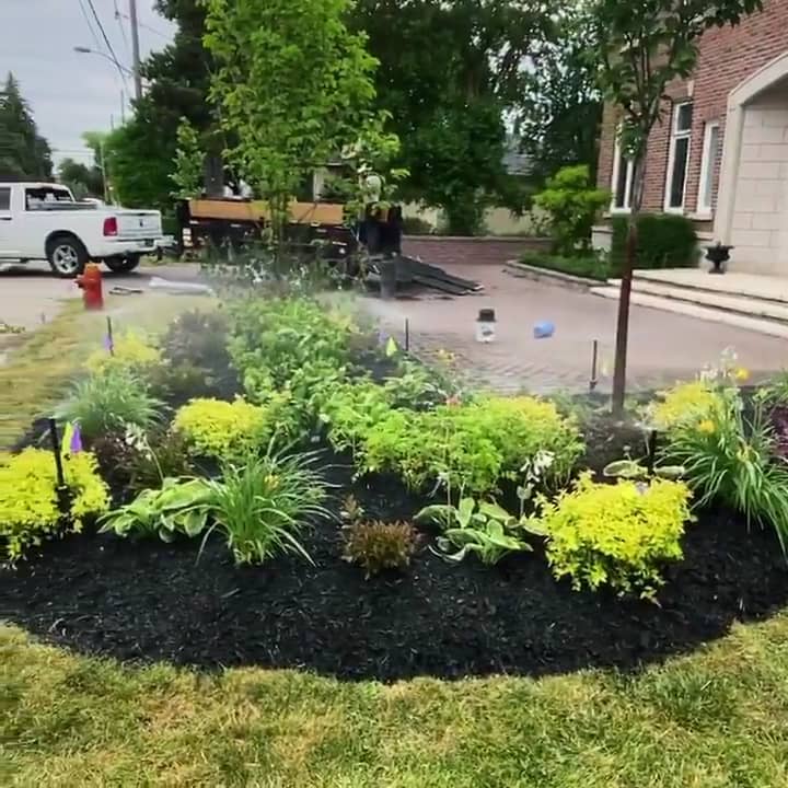 GTA Grizzly Landscaping And Interlocking Vaughan, photograph 3 of Bayview Village