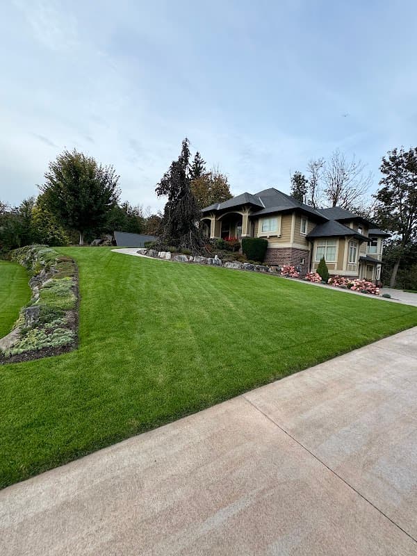landscaping by Hans Lawn Care in Abbotsford