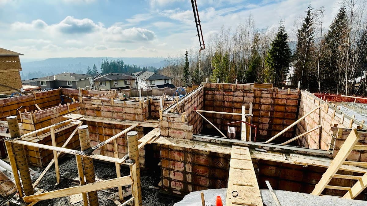 interlocking by Honeydew Construction in Deep Cove