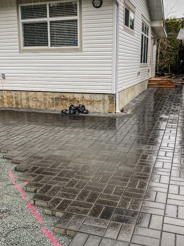 Hughes Landscaping, photograph 2 of Maple Ridge