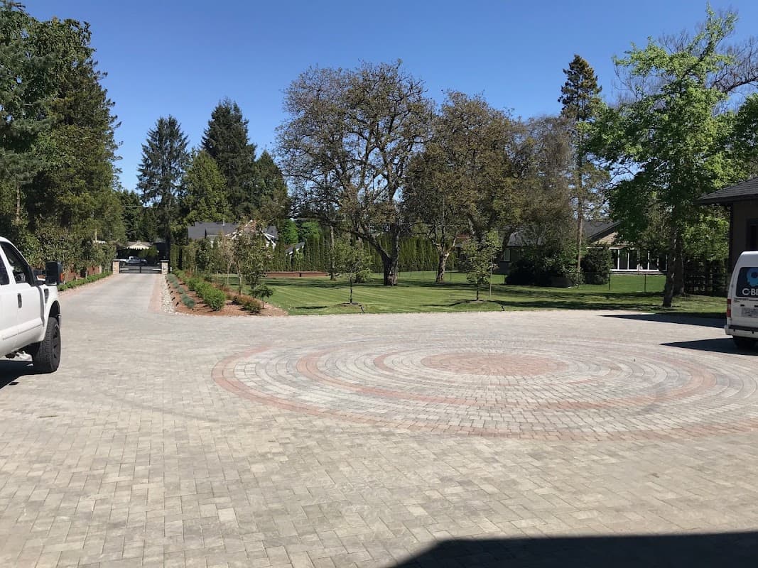 landscaping by 完美园艺 I-Perfection Landscaping in Maple Ridge