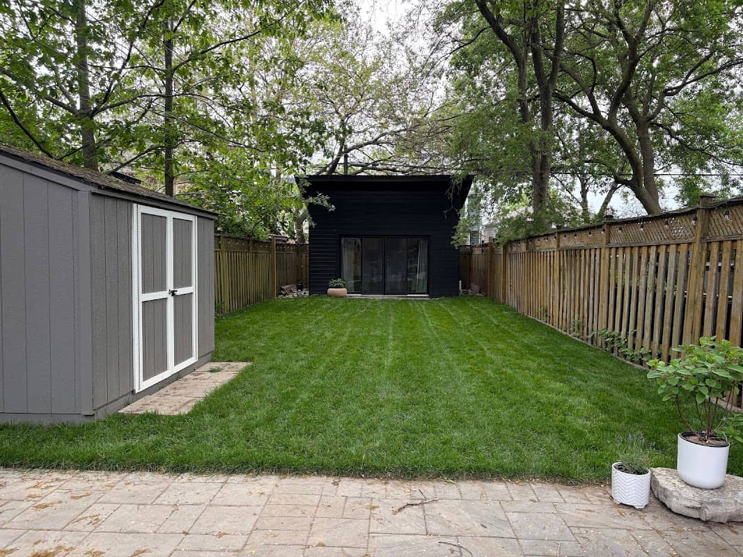 landscaping by ITB Landscaping Inc. in Leaside