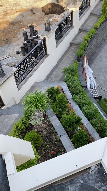 Jassar Enterprises Ltd./ best Landscaping in bc, photograph 4 of Deep Cove