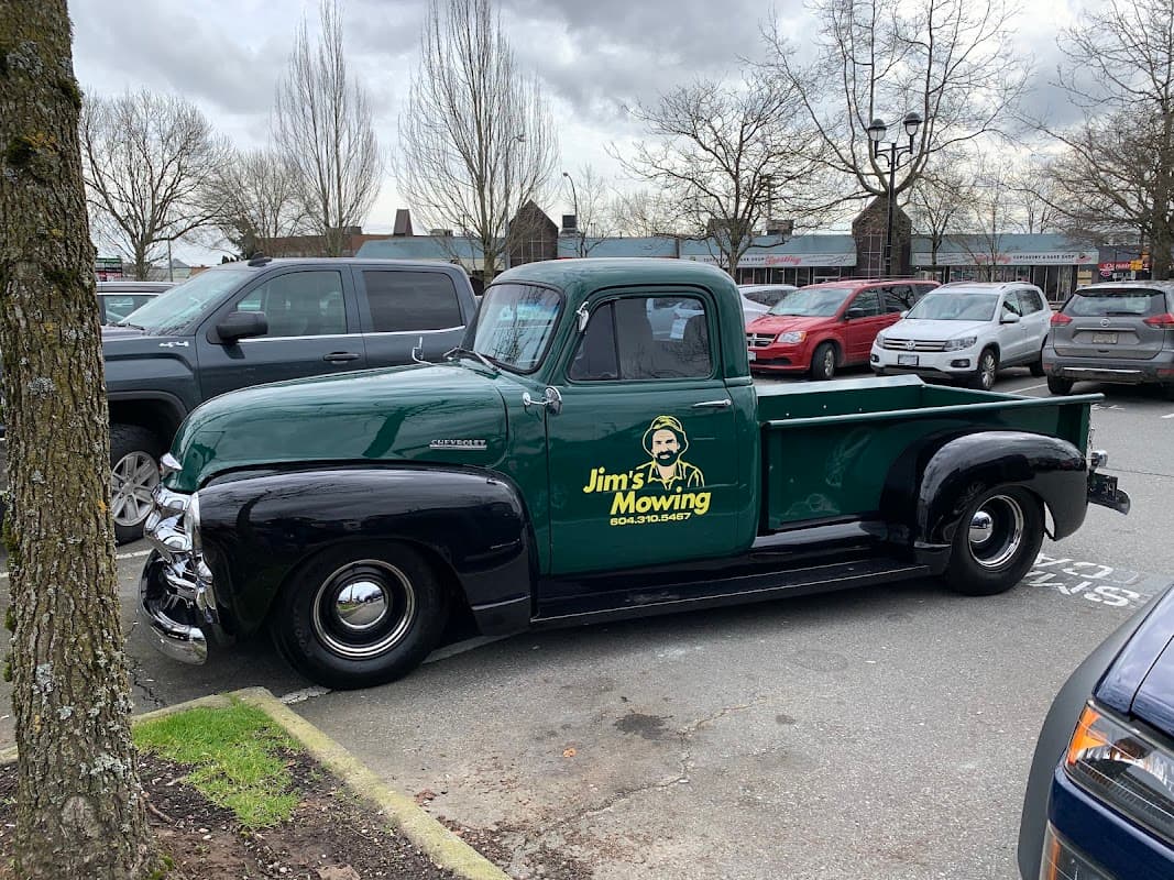 lawn care by Jim's Mowing Abbotsford in Abbotsford