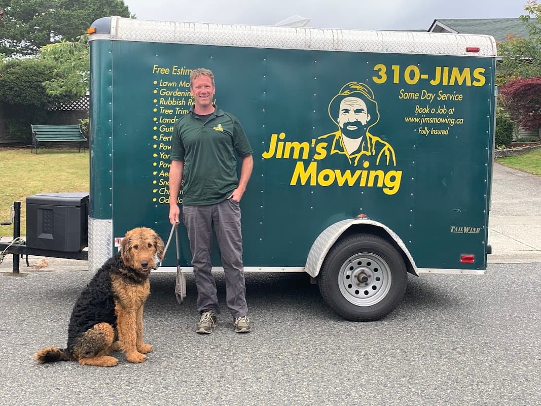 lawn care by Jim's Mowing Peachland in Cloverdale