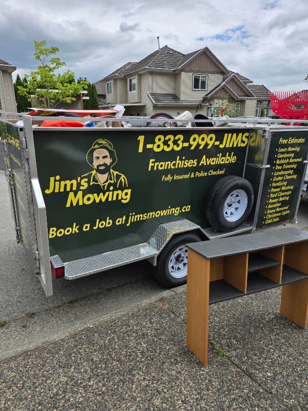 Jim's Mowing Surrey, photograph 2 of White Rock