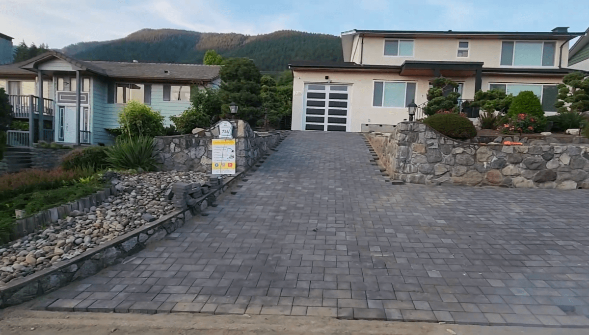 landviewBC landscaping ltd., photograph 2 of Burnaby North