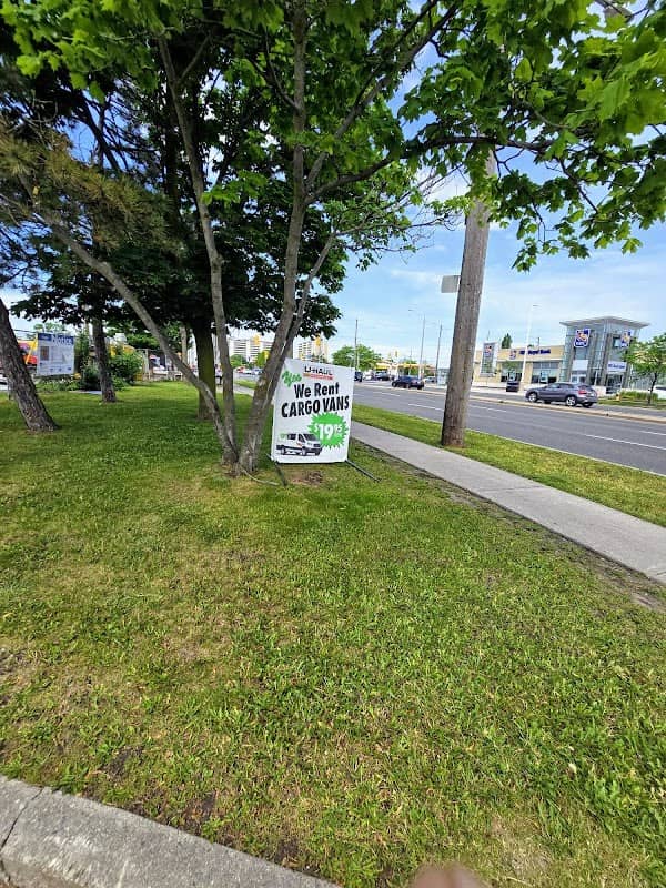 Lawn & Snow Property Services, photograph 2 of Scarborough