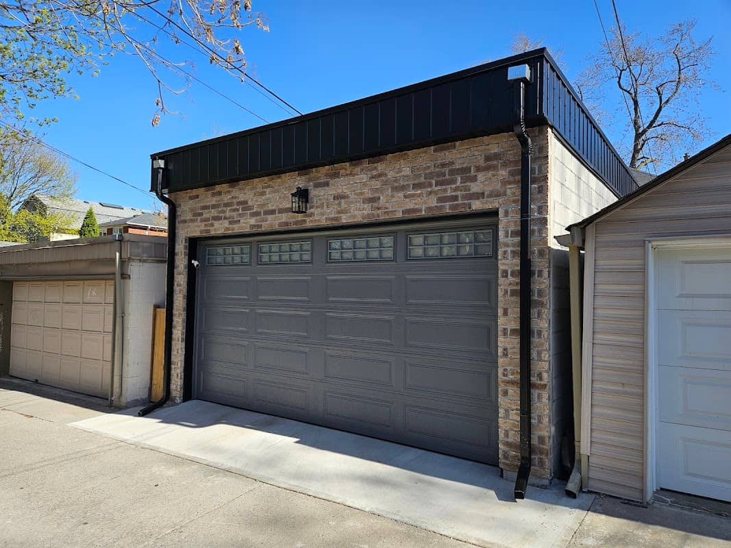 Living Construction and Landscaping Inc, photograph 4 of Willowdale