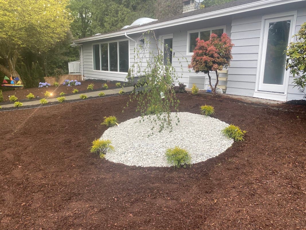 Luxy Landscaping, photograph 2 of Fairview