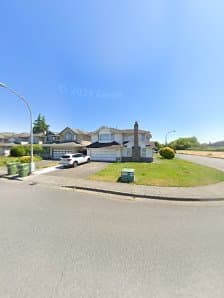 Magnolia Tree Service, photograph 4 of Marpole